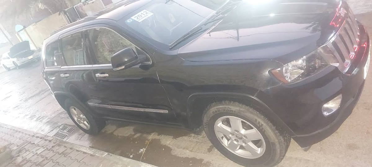 جيب لاريدو رقم بغداد بسمي جاهزه كل نقص مابيهه خير من الله مصبوغه للجماليه مكينه كير تخم تاير تبريد كل نقص مابيهه خير من الله حادثهه جاملغ خلفي وشويه من قبق الجنطه بل العراق وأمريكا جاملغ وبنيد *********** للبيع او مراوس السعر ١٢٥ وبيهه مجال للطيبين
