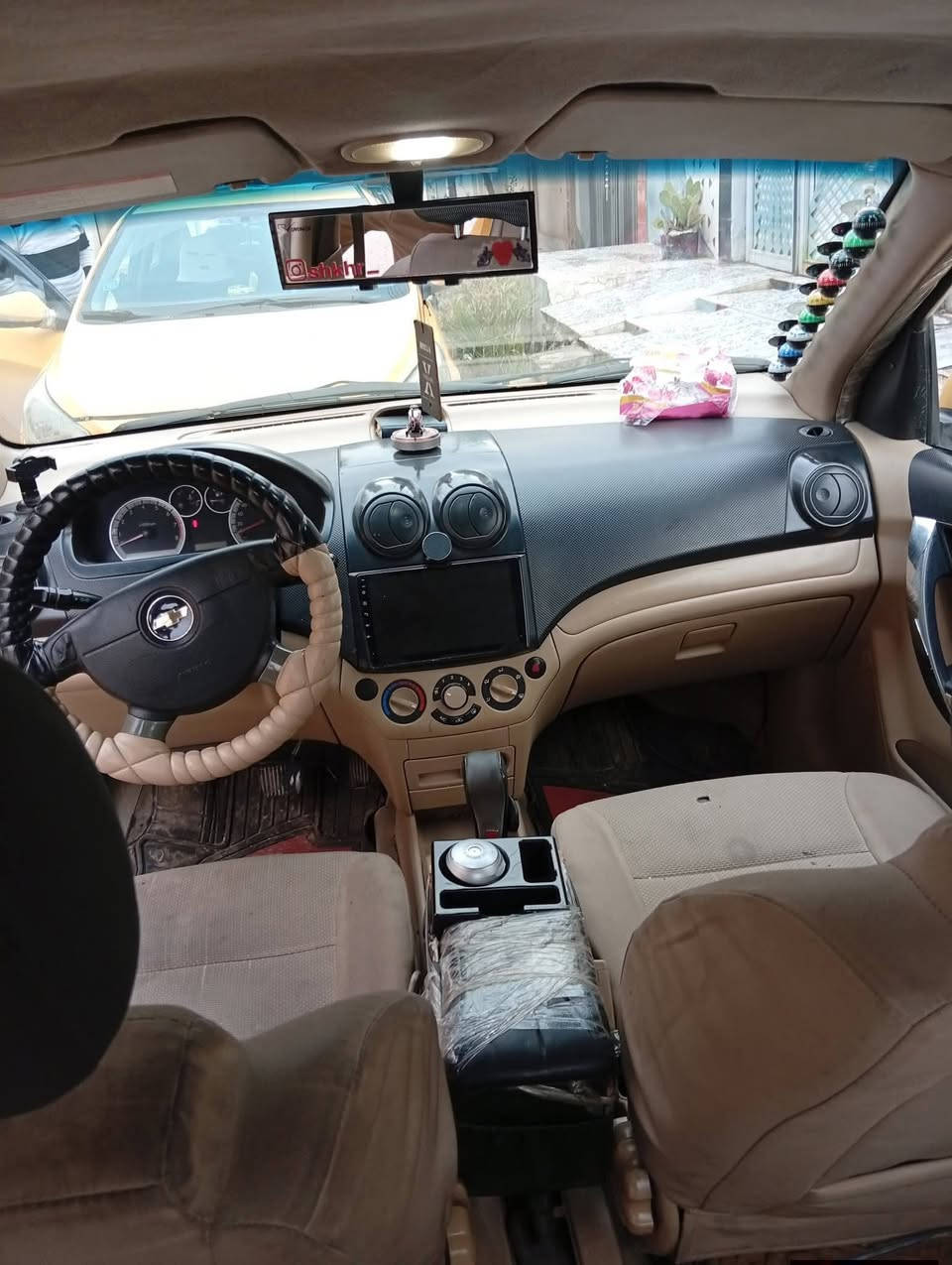 سلام عليكم للبيع افيو موديل 2011 وارد كوري كير اوتو   رقم بغداد صدامي: مطلوبه للشركه العامه كير ومكينه شرط: مكينه استره: تبريد شرط :طخم تاير جديد : داخل لونين: بدون ضرر شرط: هيئه 40 ::غرامه 100:  للستفسار : ***********
