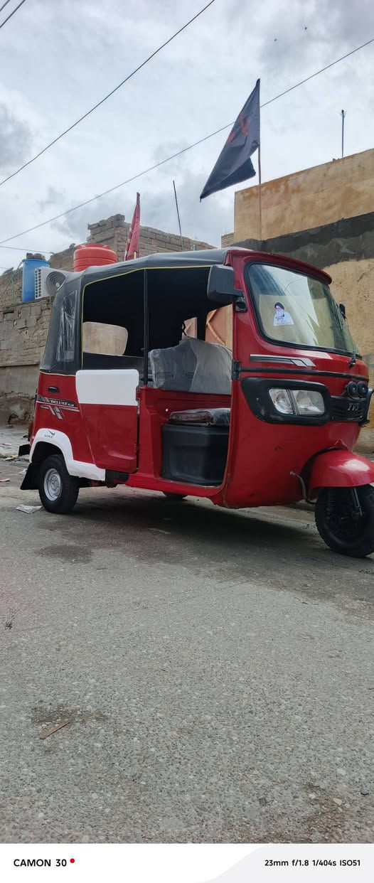 تي في إس مديل 2022 مكينه كفاله بدي بي طخه بلغد ومصلحه والباقي كفاله السعر 6و800الشري يتصل *********** مكاني البصرة الحيانيه
