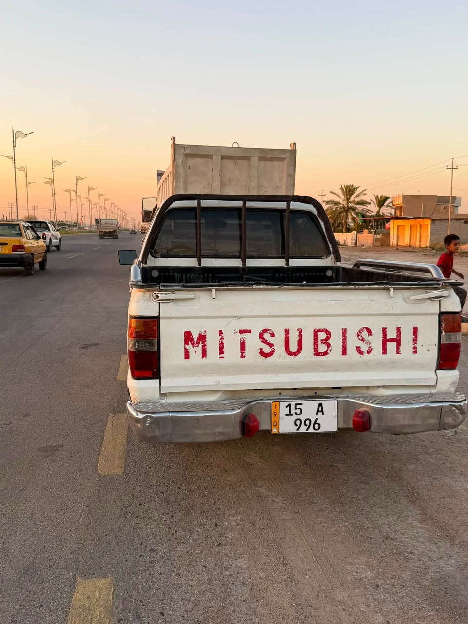 السلام عليكم للبيع مسيبوشي دبل قماره موديل 96 رقم أنبار بسمي تخم تاير مكينه كير بلاد مكفولات سياره بلاديه مكفوله كفاله عامه 
السعر 47 وبيه مجال قليل 
***********
