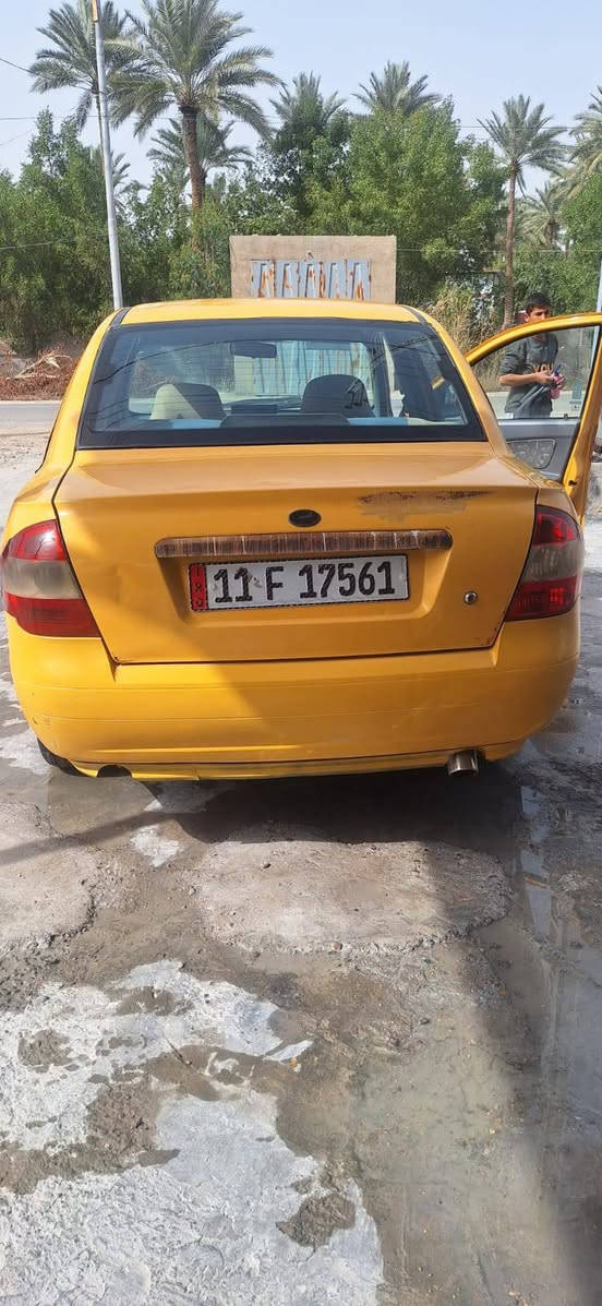 عنوان كربلاء مقابيل حي العباس 
سلام عليكم (طيبه)
مديل2015
رقم بغداد دولي سنويه لل30
سياره حلوه  راعيه بكربلاء
رقم الهاتف***********
سعره 37وبيه مجال بسيط
