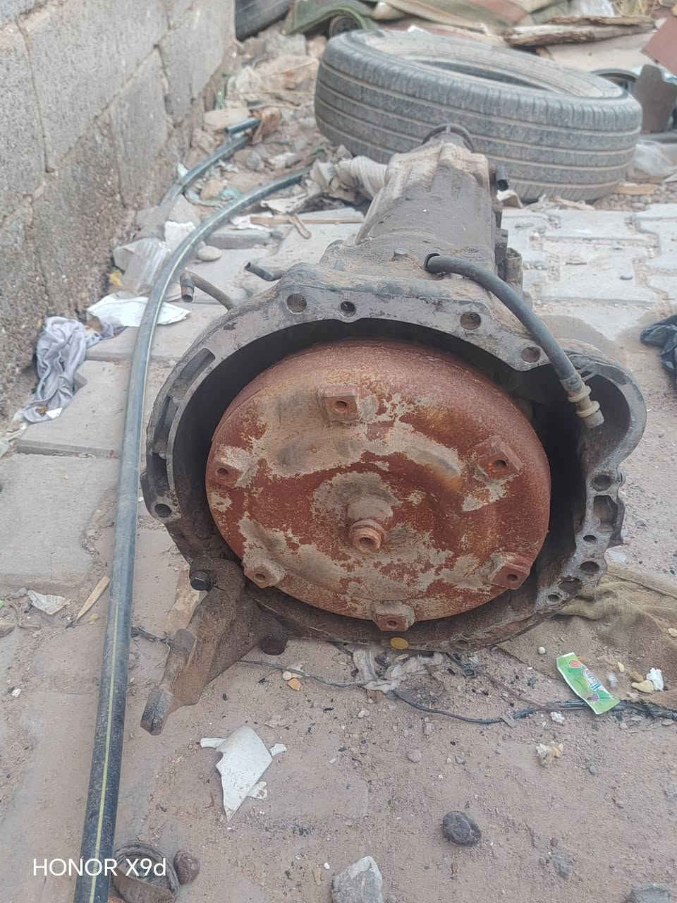 السلام عليكم كير مال ونجي اوتو شغال بس، بي، نضوح مو قوي جنت شاده عله سيارتي، بس، حورتهه كير عادي وفلاوين مال ونجي كير عادي للبيع الرقم ***********بي وات ساب بغداد الشعله
