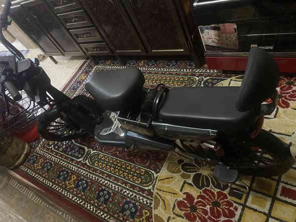 🚨دراجه شحن للبيع                                                                  موديل 2024 
كهربائيات كلهه شغاله  
بطاريات نص عمر 
🚨مكاني بغداد الري قرب حي الإعلام 
السعر 2️⃣5️⃣0️⃣ بي مجال 
واتساب ***********
