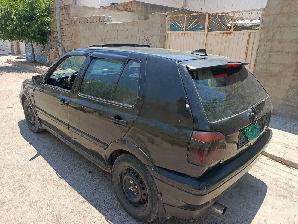 فرۆشتنی خێرا تەنها و تەنها ١٠ وەرەقە سەیارەکە هیچی نیە بەس واجیهەی مروری لەگەڵە رانية, السليمانية


**إذا كنت صاحب هذا الإعلان وتريد حذفه لأي سبب، رجاءا أرسل رسالة إلى الدعم الفني**