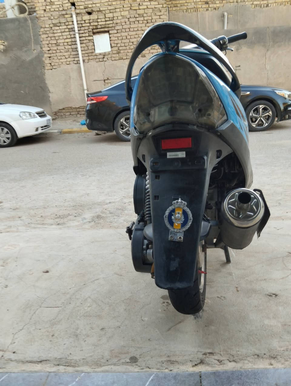 سلام عليكم
ماكس عدله(بيع فقط مااراوس)

بوشه 50بلاد

مامفتوحه ابدد

نضيفه الدراجه واحله من الصور 

عليه كزوز SC
ويل رياضي 
قطرة دهن رياضي
الدراجه مكينتها صافيه كلشش بس صوت الكزوز

نهضه ومعدل 

سعرها675 وبيها مجال بسيط 

***********
