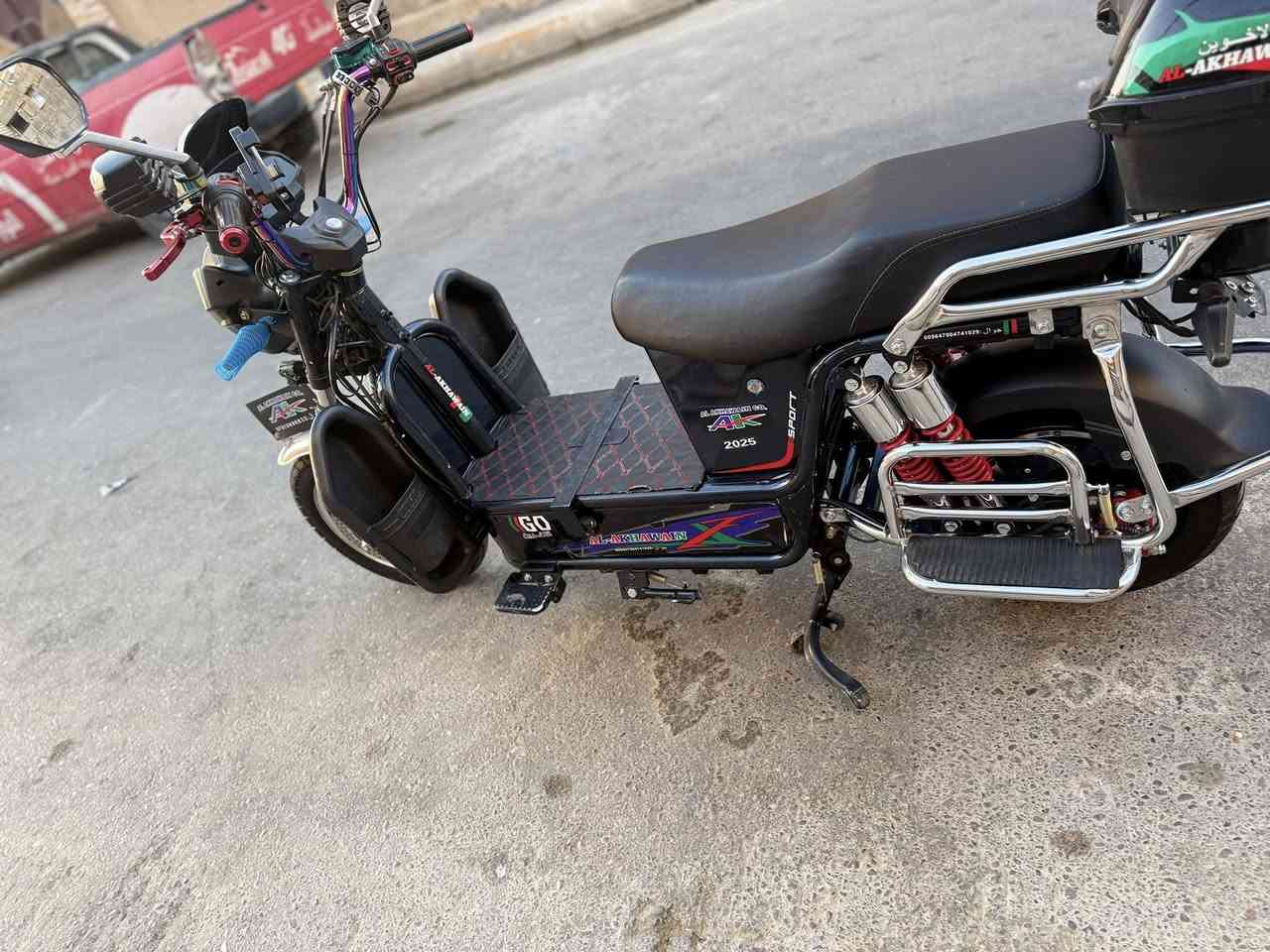 سلام عليكم للبيع ماطور شحن جبلي ٢٠٢٥ ((الأخوين)) بعده شركه فول نضافه مستعمل شي قليل فول بصمات سويجات ثنين تشغيل عن بعد مانع سرقه سماعات mb3 نشرات لايتات زنون عالي ناصي دبل إشاره بك لايت ألوان ((٦ باتري )) ٤ سرعات  السعر550قفل بي مجال بسيط جدا لاتصال   *********** (((مكان الفلوجه  ))))
