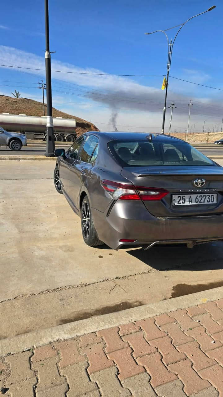 كامري  ٢٠٢٤ SE بلاص فول
رقم  كركوك دولي باسمي تحويل ثاني يوم 
ماشيه ٢٣
محرك ٤ سلندر ٢٥٠٠
مواصفات 
بصمة
تشغيل عن بعد 
داخل لونين
كشن جلد  
كشن كهرباء
تبريد قطعتين 
٣ مودات قياده
ايكو* نورمال *سبورت
فتحت سقف سلايت
كامرة خلفيه 
كشنات جلد 
شاشه ابل كار بلي 
رادار امامي 
رادارات خلفيه
نقط عمياء 
تحديد مسار 
كير محرك شرط 
بجم كبس 
ضررها صبغ  جامرلغ خلف السايق 
والصندوك ورش باب خلف السايق 
بدون ايرباك
رقم الشاصي 
4T1S11AKXRU886356
رقمي ***********
