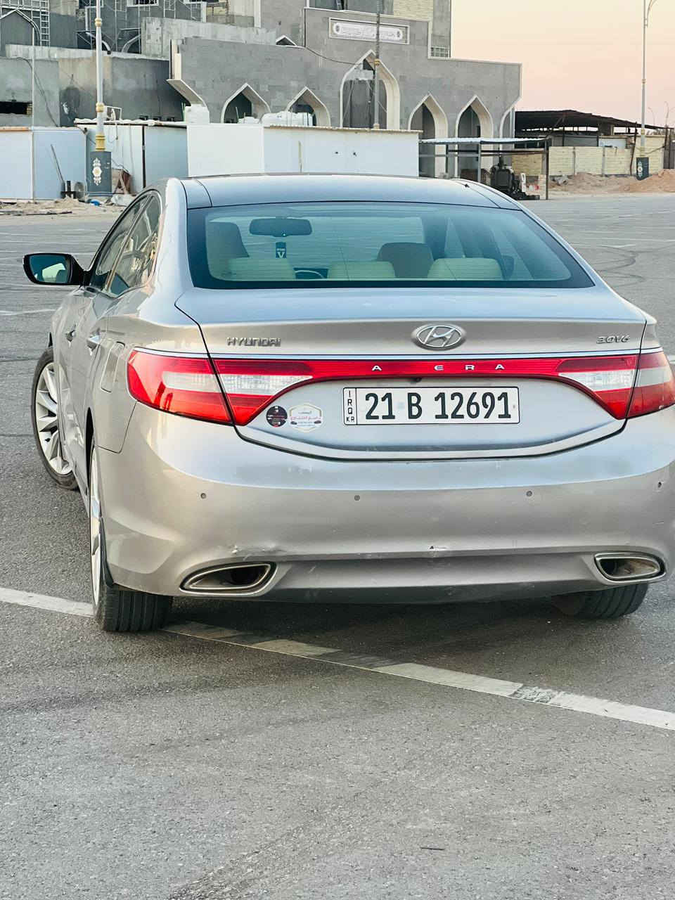 السلام عليكم هونداي ازيرا موديل 2012 خليجي فول واحد على واحد مكينه 6سلندر بيه قطعه وحده صبغ مكان السياره كربلاء. سعره 115 وبيه مجال اي استفسار ***********
