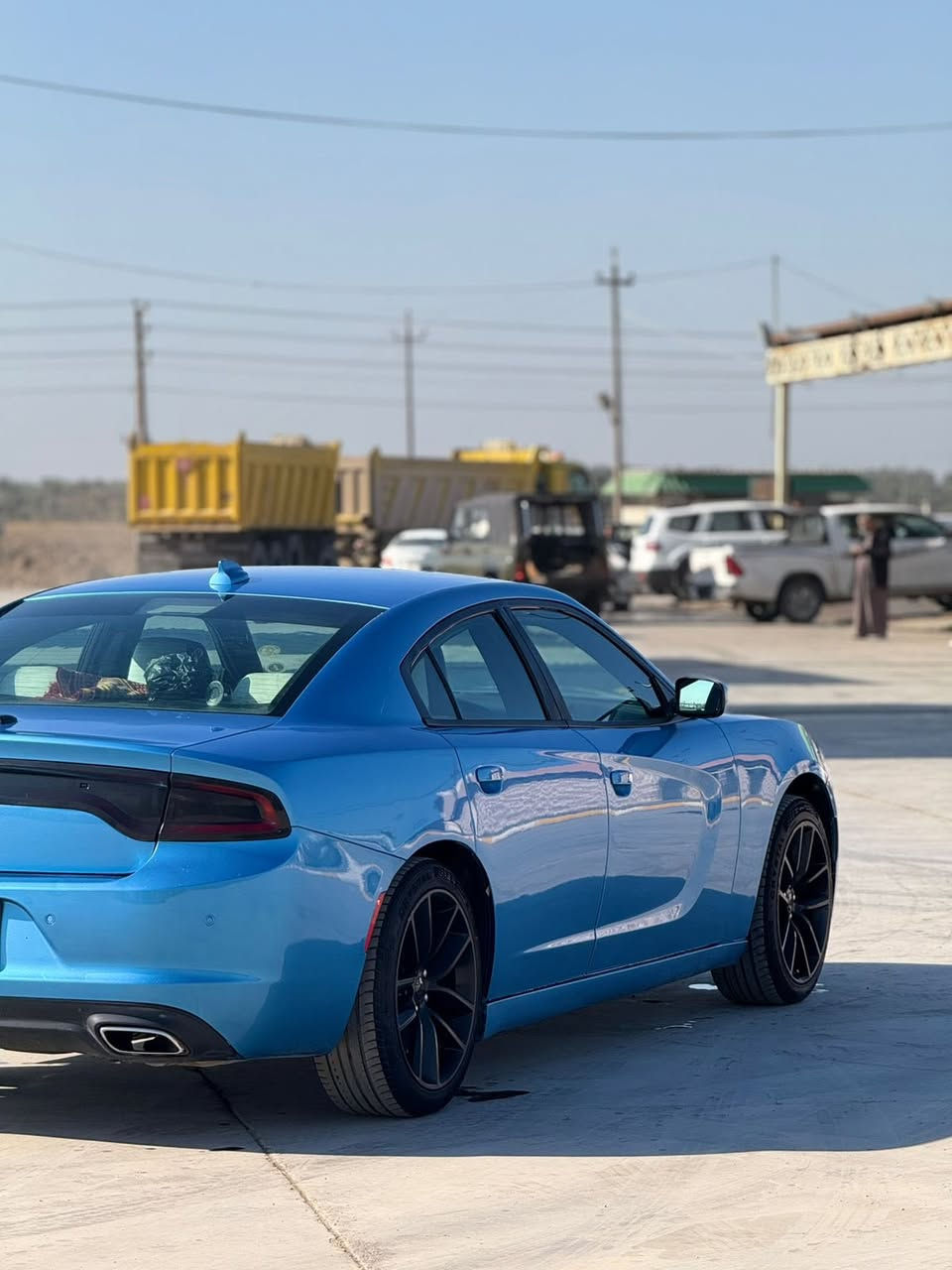 السلام عليكم جارجر  بوليسي  مكينه ٥٧٠٠ كير تعليك بدون ايرباك سياره تغير لون اصل لونها اسود موديل ٢٠١٩ اصل تحويل مكان سياره بسمايه صور الحادث والسونار مع الصور كير مكينه اكسل كلهن لوك سياره جاهزه وخير من الله داخل لونين كشنات حضن السعر ١٥٨ وبيها مجال ‭٠٧٨٨ ١٧١ ٧٧٨٥‬
