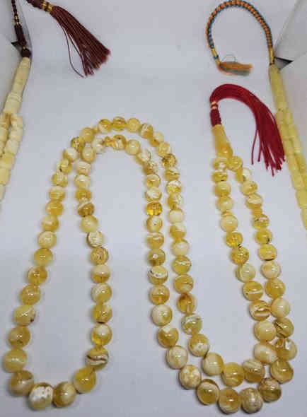 كهرب كلنگرادي حر طبيعي حجر ناغتس ومچروخ مكفول👑 گيمر بعسل مطوگ ملطخ جبس 👑🥛 ألوزن ٦٨ غرام ٩٩خرزة بحجم ١٠،٥ ملم👑 
ألسعر طيب ٣٤٠ دولار  ٤٨٠ ألف دينار🥛🍯👑توصيل مجاني لكل العراق🥛🍯وتس اب ***********👑🥛🍯 بغداد
