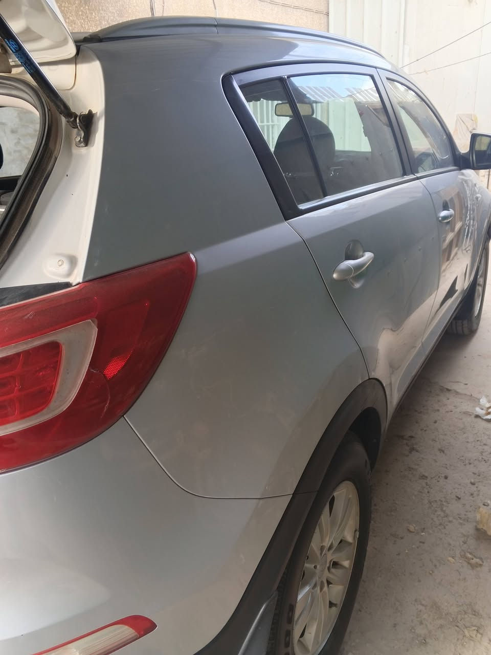 سلام عليكم سبورتج خليجي مديل 11 مكفوله مكينه 2400 ممفتوح بسمي اي نقص مبيه سونر داخل الصور عنوان بغداد سعر 140 ومجال هاتف ***********
