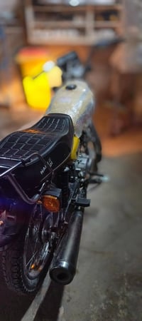 إيراني أصلي • موديل 17 • أوراق