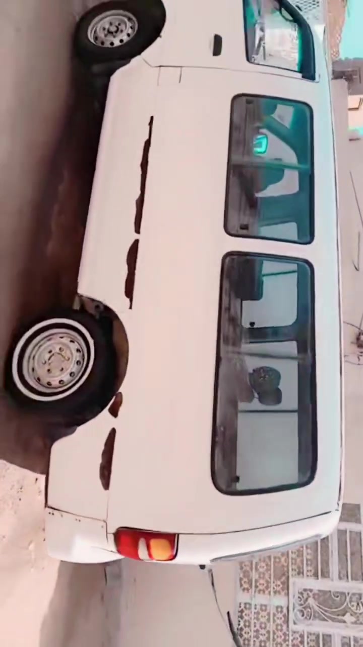 سلام عليكم كيه بريجو. لبيع موديل ٢٠٠٠ كير ومكينه بجيس كهربايت جديده السياره جاهزه  دواخل مرتبه رقم نجف ***********   اتصل وبيك خير و لل والله
