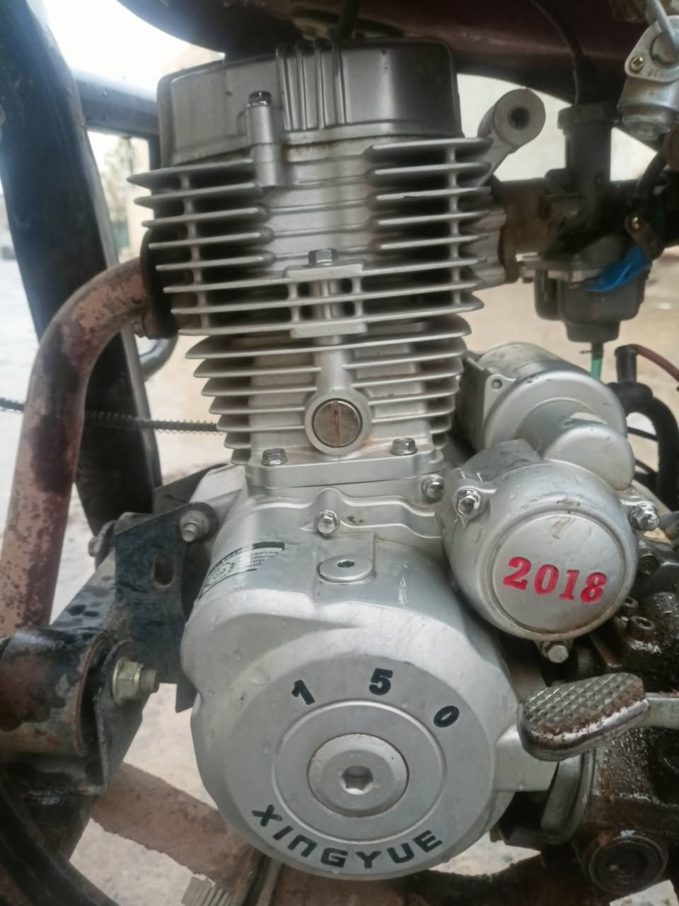 السلام عليكم
سوته للبيع موديل 2018
محرك 2018 شرط مامفتوح
شاصي شرط مكان الموصل الايمن
#السعر700 وبي مجال الطيبين
رقم الهاتف/***********
