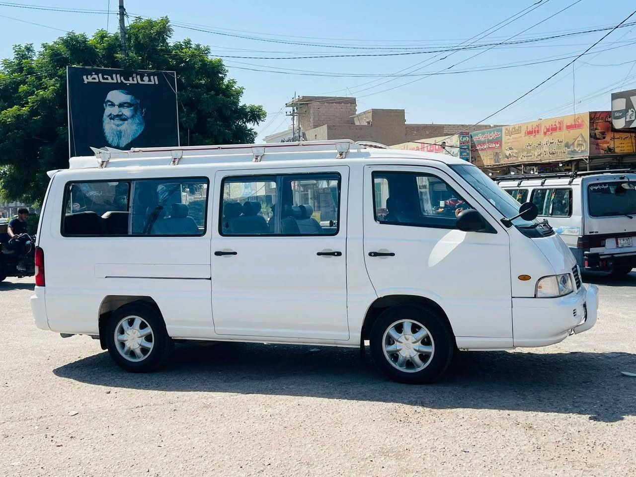 استانا للبيع بسمي موديل 1997 رقم انكليزي سنويه 2030 مكينه اصليه جديده حداديه تخم تاير سياره جاهزه عده التبريد. غير متواجد ع الفيس. للاتصال  ***********

