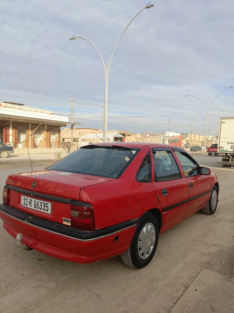 للبيع اوبل فكتراا 1993 عل بلاد تعمير اهلالات ودوس فقط حجم 16 كير محرك شرط كهربائيّة كله شغاله قفل مركزي صدر امامي خلفي جديد تخم تاير جديد رقم بغداد مشروع وطني سنويه وهزه جدد بسمي شرط التحويل السعر 42 وبيها مجال مكان صلاح الدين سامراء رقم ***********
