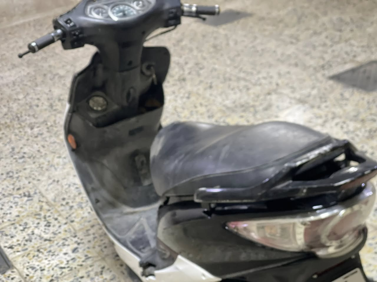 ‏سلام عليكم كومو للبيع السعر على الخاص المكان كوفة رقم الهاتف***********
