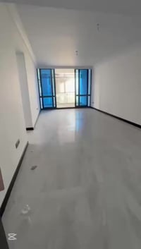 شقة للبيع في مجمع بوابة العراق السكني   مساحه ٢٢٨ م   طابق ٨  سعر البي...