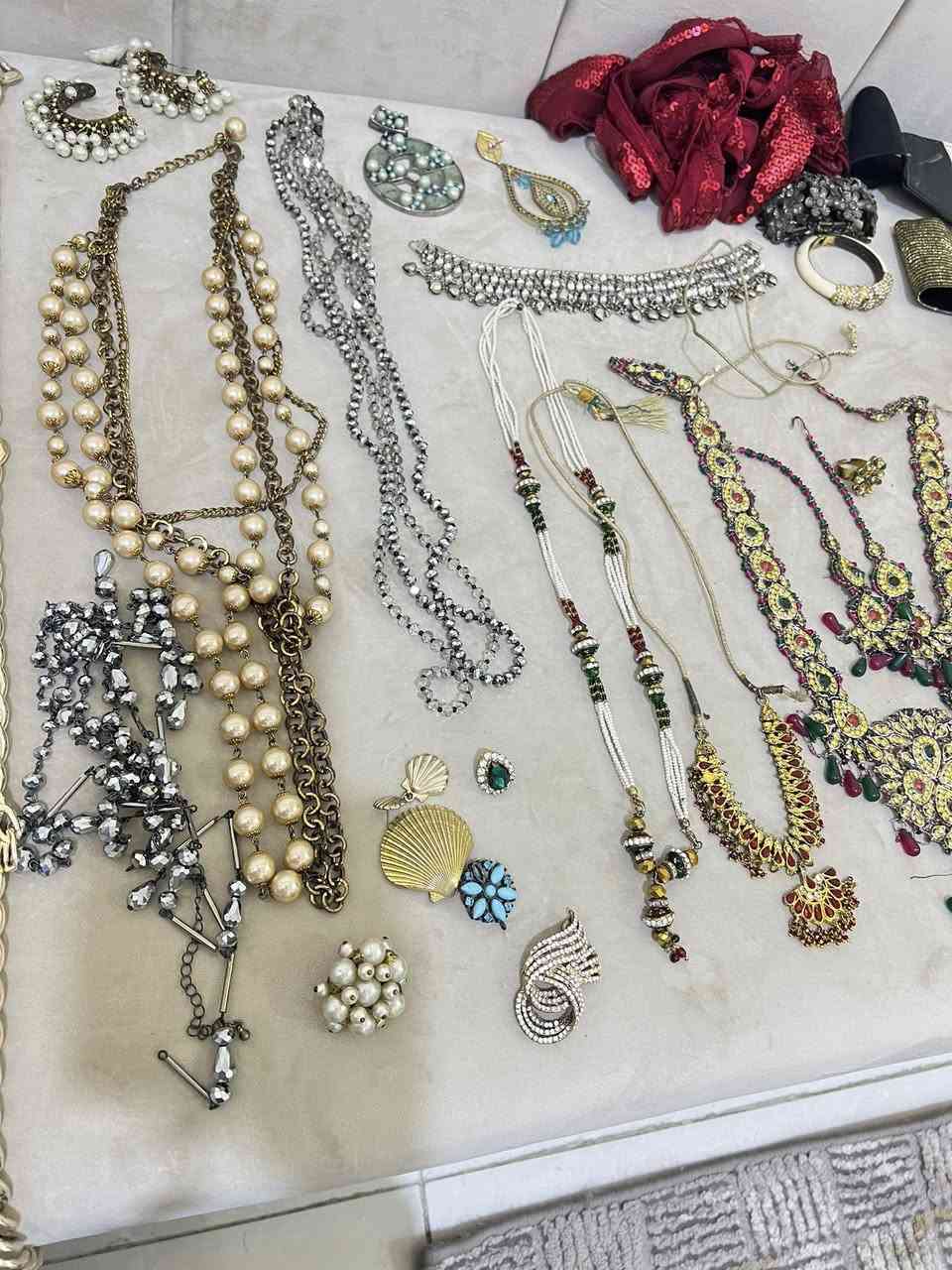 اكسسوارات باله كويت قيم والف عافيه


**إذا كنت صاحب هذا الإعلان وتريد حذفه لأي سبب، رجاءا أرسل رسالة إلى الدعم الفني**