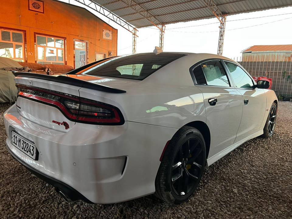 اللهم صل على محمد وآل محمد 
                            🟡(مزاد)🟡
🟢نوع السيارة: دوج چاجر 
اللون: أبيض
المواصفات:
HEMI لتر 5.7 سعة V8 محرك •
• كير + مكينه بلادي
• لد اوركل
• شاشة كبيره اخر تحديث
• مثبت سرعة
• تايرات جدد
•كزوز بلادي 
• باتري جديد 
• رقم السياره بغداد
• بأسمي تريد تحويل او وكالة
• هزه جديده سنويه جديده
• حجر البيئه موجود بيها
• ⁠الضرر جاملغ والبنيد 
الحالة:
• استخدام شخصي
• نظيفة جداً من الداخل والخارج
•  ماشية 16الف  موقع سماوه 

***********

السعر :  270$ بيه مجال

سارع بالحجز! 

◾️اسعار مناسبة جداً للزبائن مع عروض خاصة للتجار.

◾️يوجد تأمين كامل وشامل على وصول السيارة الى العراق وبأسعار تنافسية لضمان حق زبائن مزادات الكناني موتورز.

◾️تخزين مجاني داخل امريكا لتجار الجملة وقطع الغيار.

◾️تتبع خاص لمتابعة النقل من المزاد لحين وصول السيارة اليك.

◾️سحب السيارة من المزاد بأسرع وقت ممكن. 

◾️ارخص اسعار شحن في العراق وبدون منافس.

▪️اذا كنت مهتم بشراء سيارة من امريكا سارع بالتواصل معنا لنساعدك بشراء سيارة احلامك بسعر مناسب جدا وإيصالها لبيتك اينما كنت داخل العراق.

▪️تتوفر لدينا خدمة فحص السيارة قبل الشراء وكذالك النقل،التعقيب،التخليص والترقيم في حال الوصول.

📍نتواجد في مكتبنا الكائن في حي الشهداء -مقابل معمل سمنت السماوة -مجاور صيدلية الكوثر،

☎️للاستفسار يرجى الاتصال على الارقام التالية:

احمد نزار *********** واتساب
عباس نزار *********** واتساب

▪️قم بالضغط على زر الاعجاب وتابع الصفحة حتى تصلك كل منشوراتنا. https://www.facebook.com/profile.php?id=61555037966109&mibextid=LQQJ4d

(الكناني موتورز) لاستيراد جميع انواع السيارات والمعدات الزراعة والمعدات الثقيلة وحاويات التفصيخ🚘🚍🚔🚖🚛🚚🛻🚗🚕🚙

                   ◾️(الصدق والامانة شعارنا)◾️

#الكناني_موتورز #سيارات #متضررة #fyp #استيراد #دبي #الامارات #اربيل #وارد #امريكا #سيارات_فخمة #سيارات_مستعمله #سيارات_الامارات #سيارة_كهربائية #سيارات_العراق #سيارات_الاردن #وارد_امريكي #شحن #نقل  #كوبارت #فتح_حاوية #ام_قصر #ميناء #car #used_car #shipping #copart #iaai #auctio
