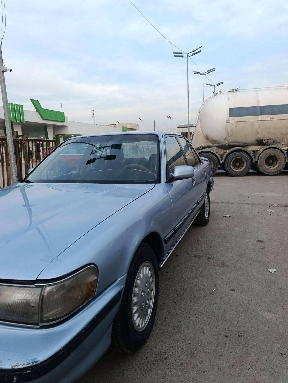 سلام عليكم
كروسيده ياباني للبيع 
الموديل 1990
ايسر بلادي
كير ومحرك خير من الله 
رقم بغداد 
هزه وسنويه ورقم جديد
داخله مخمل
تبريد شغال 
مصبوغه عام جماليه
سياره حلوه ونضيفه
ترايك وين متريد
السياره باسمي تحويل مباشر
مكاني بغداد ابو غريب 
السعر 62مجال بسيط
التواصل ***********
