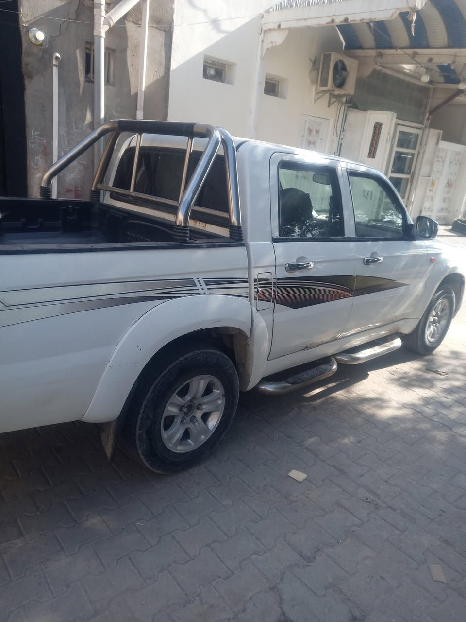 سيارة نظيف بسمي سنويه جديد بيكم فرويل البيع موديل ١٣ سعر ٥٥ بيها  مجال قليل مايشتري لا يتصل عنوان النجف الاشرف رقم موبايل *********** مكينه جديد بل صندوق
