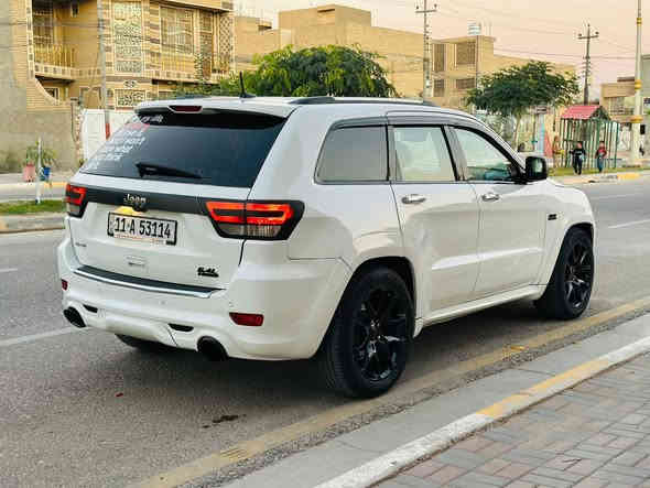 سلام عليكم ورحمة وبركاته جيب موديل 2013 رقم بغداد  وارد امريكي حادث جاملغ او بنيد محدث  سياره فول موصفات بنرامه بصمه سياره المتدد فول  بيها صبغ حزام فقط الجماليه  محرك 3600 بلدي سياره عليها تعديل  ارتي    السعر 135 وبيها مجال حك جيه الستفسار ***********
