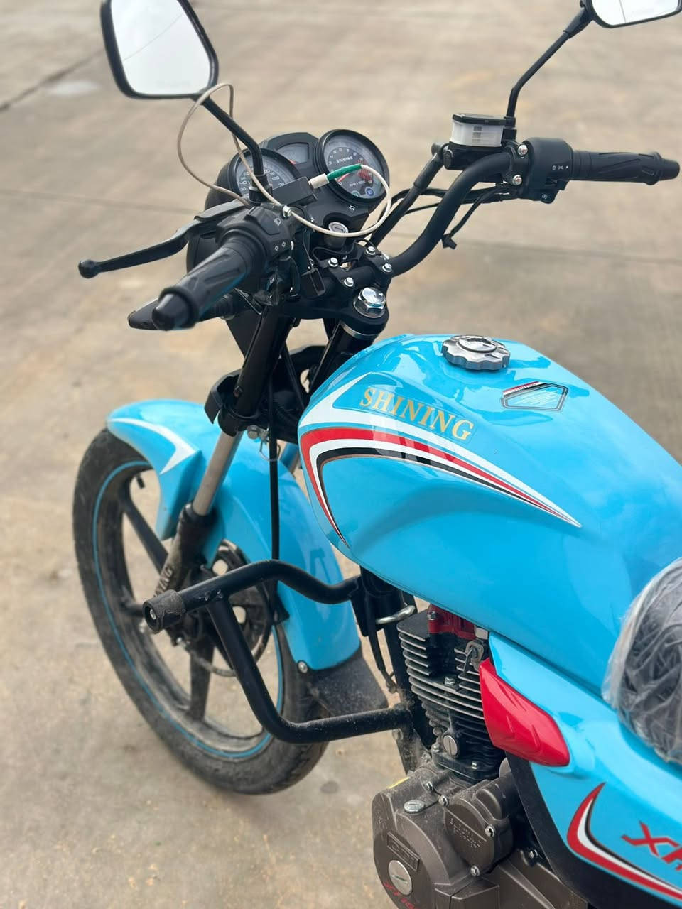 🔴شاينك لوان ازرك 🔴
دراجه للبيع 📍

عنوان الدراجه موصل نبي يونس 📍

✔️دراجه شاينك لوان ازرك 
✔️ مرقمه رقم نينوى لوحات انكليزي
✔️ثاني يوم احوال محرك 150
✔️كفاله عامه من كير مكينه شاصي 
✔️دراجه نضيف كامله مكمله
✔️ دهن ابداله امزويل 1/1 دراجه 
✔️موديل 2023
✔️كهربائيات كلها شغاله فول الفول
✔️مابيه اي نقص
✔️ماطور جاهزه
✔️السعر مليون 950
✔️ العنوان موصل نبي يونس 
 ✔️ اهل ال مليون ونص لا اتعب نفسك اصلا ماابيع

للتواصل عل ارقام ما اتواجد عل فيسبوك ولا ماسنجر اهل القساط مابيع لا مده ولا مقدمة 
        مع تحياتي للجميع 

اتصال 📞 ***********

اتصال 📞 ***********
