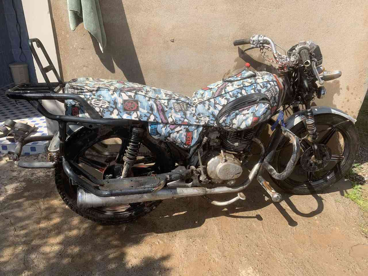 السلام عليكم ماطور اللبيع شقال سلف  5 كير السعر ١٢٥ مكلف بل نشر***********
