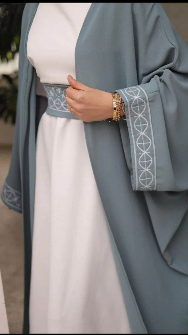 متوفر باللنن وبالجورجيت وبشتات كافة الموديلات
الحجز والتنفيذ مفتوح لغاية قبل العيد ب١٠ ايام🌹


**إذا كنت صاحب هذا الإعلان وتريد حذفه لأي سبب، رجاءا أرسل رسالة إلى الدعم الفني**