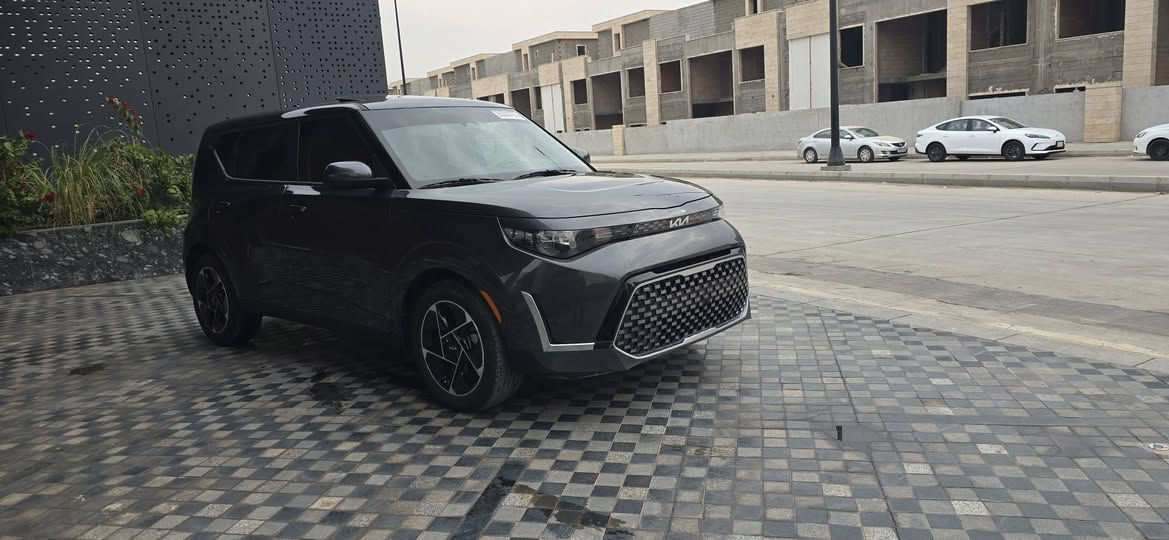 EX فول مواصفات محرك
محؤك 2000   دوش  مرغوب 
قليل يجي بسول صندوك كهرباء و تشغيل عن بعد  هاي بيه اخواني سياؤة مال جناي وبجم كبس  ضرر بابين اصليات صبغ وشغل درجة اولا مال جناي  تترقم  سليمانية واربيل سونر مرفق موقع بسليمانية 
*********** السليمانية, العراق
