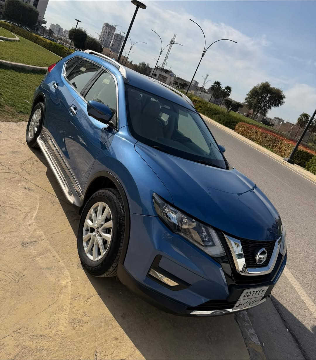 NISSAN X Trail 
MODEL:2021
KM:51,000
COLOR:BLUE
Cylinder :4 Cylinder 2.5L4*4 Awd
Import :muhanad’s company
DAMAGE : No Paint
Fore more information 
07508 81 81  1
0777 435 30 83
———————————————————
نيسان اكس تريل 
السنه :2021
المسافه المقطوعه :51,000 كم
حجم المحرك :4 سلندر 2.5 لتر4*4 دبل اكسل 
الصنع : خليجي (شركة مهند)
الضرر : بدون صبغ (مكفوله كفاله عامه )- سياره بعدها على وضعيتها من الشركه على يد واحده 
المواصفات : تجي فول مواصفات -5كاميرات - محيطيه-بصمه تشغيل -دبل اكسل Awd-كشنات بيجي جلد -حساسات خلفيه -كشنات كهربائيه-نضام المنحدرات - بالاضافه الى بقيه المواصفات 
للاستفسار التواصل معنا
0750 81 81 81 1
0777 435 30 83
