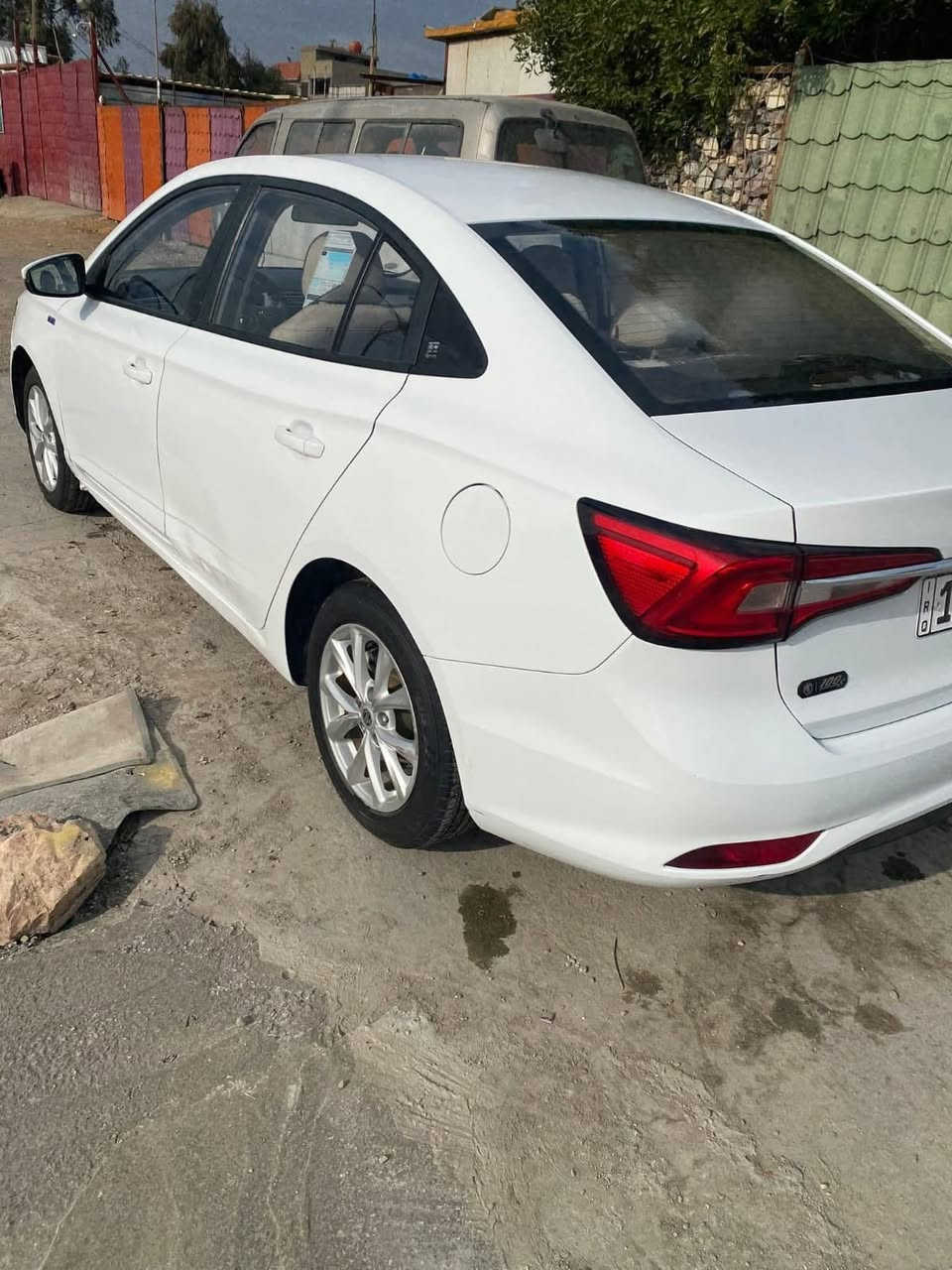 Mg5
2024
محرك 1500تيربو 
نضيفة جداً كما موضح بالصور 
مكانها البلديات خلف ملعب المدينه 

0771 009 5077
سعرها ب98 وبيها مجال
