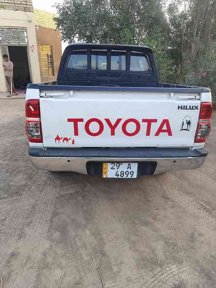 هايلكس فور ويل مديل 2013 سياره جديده كفاله عامه
مكينه وكير جدد مكينه مامفتوحه بلاديه رقم انكليزي سياره بسمي 
سياره جاهزه علا اخر حبايه ومكفوله كفاله عامه من الصبغ والبارد 
السعر 205وبيها مجال الاستفسار *********** 
وشراي بيه خير ويدلل
