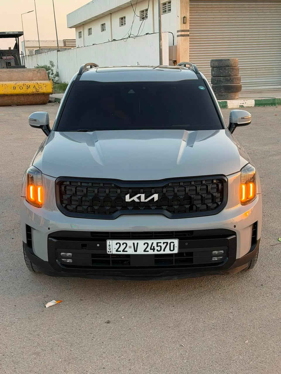 السلام عليكم
كيا تلورايد 2024 sx برستيج السياره بدون دواخل
لون سمنتي ماشيه 30 الف فول الفول
السعر 293 ورقه مرقم اربيل وجاهز مع كتاب التضليل 

صور الحادث واتساب 
للاستفسار ***********

