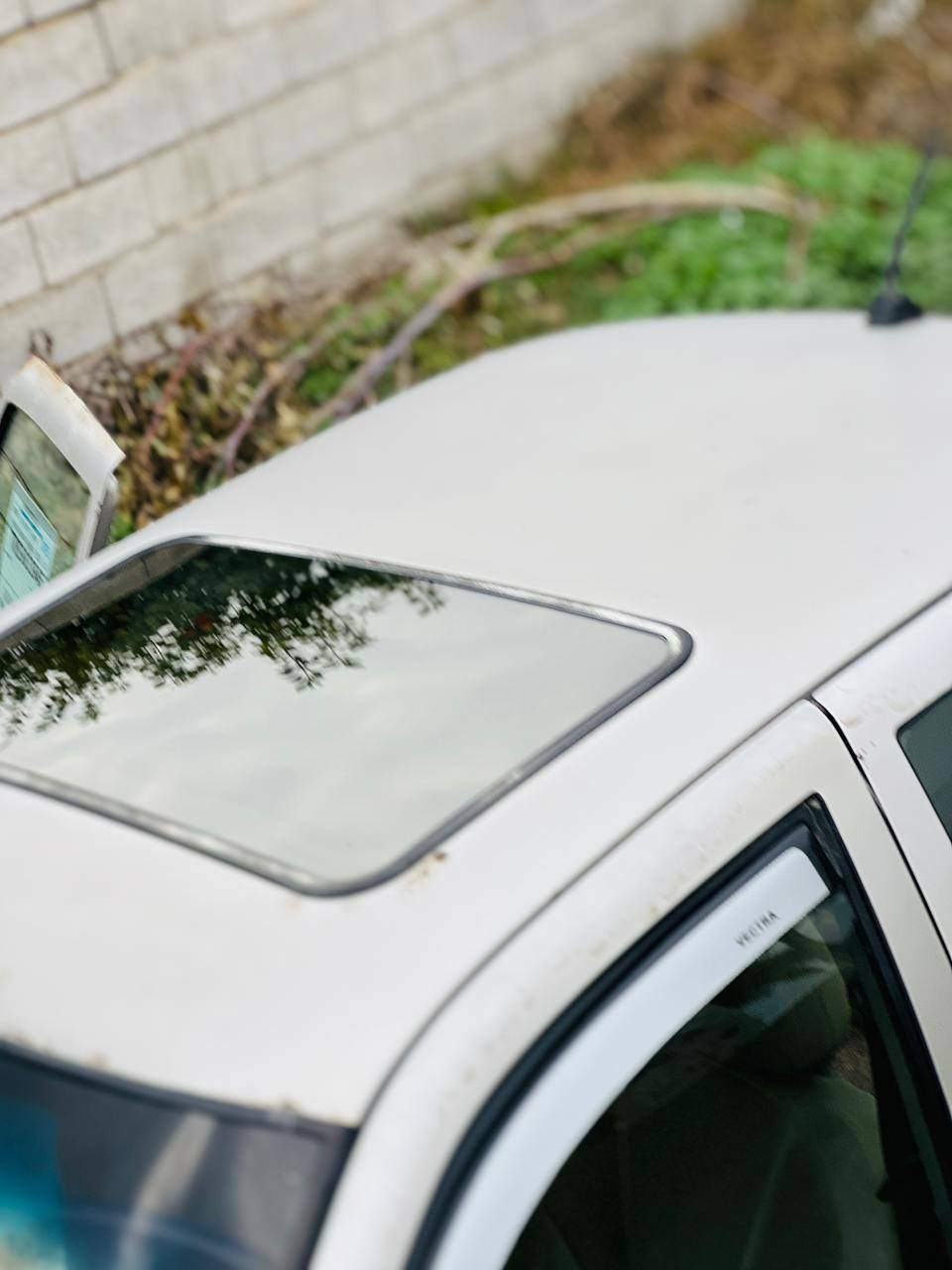 السلام عليكم للبيع فكترا موديل 1990 سياره جهازها
 مابيه صبغ محرك خير وكير اتوماتيك خير من الله حديدها نضيف مابيه طخه شلع تايرات جدد صدر خير من الله كهربائية كله شغله مابيه شي نقص سياره جهزه من كلشي رقم السياره ديالى خصوصي أ 
مكانها بلد الضلوعيه 
السعر /37 وبيهه مجال 
رقم الهاتف ***********
