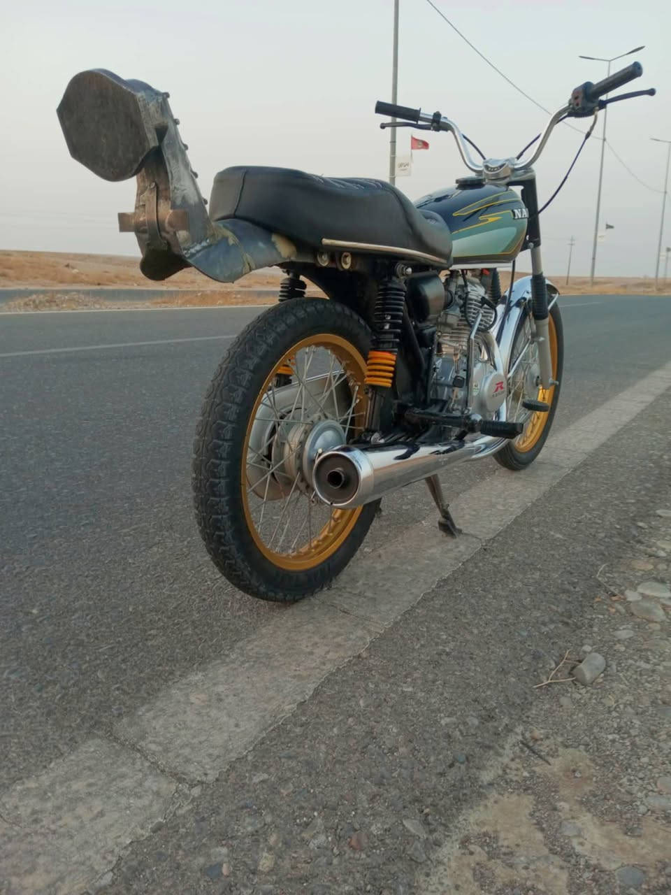 دراجه للبيع السعر 650 وبيها مجال ***********
مكان   قره تبه
