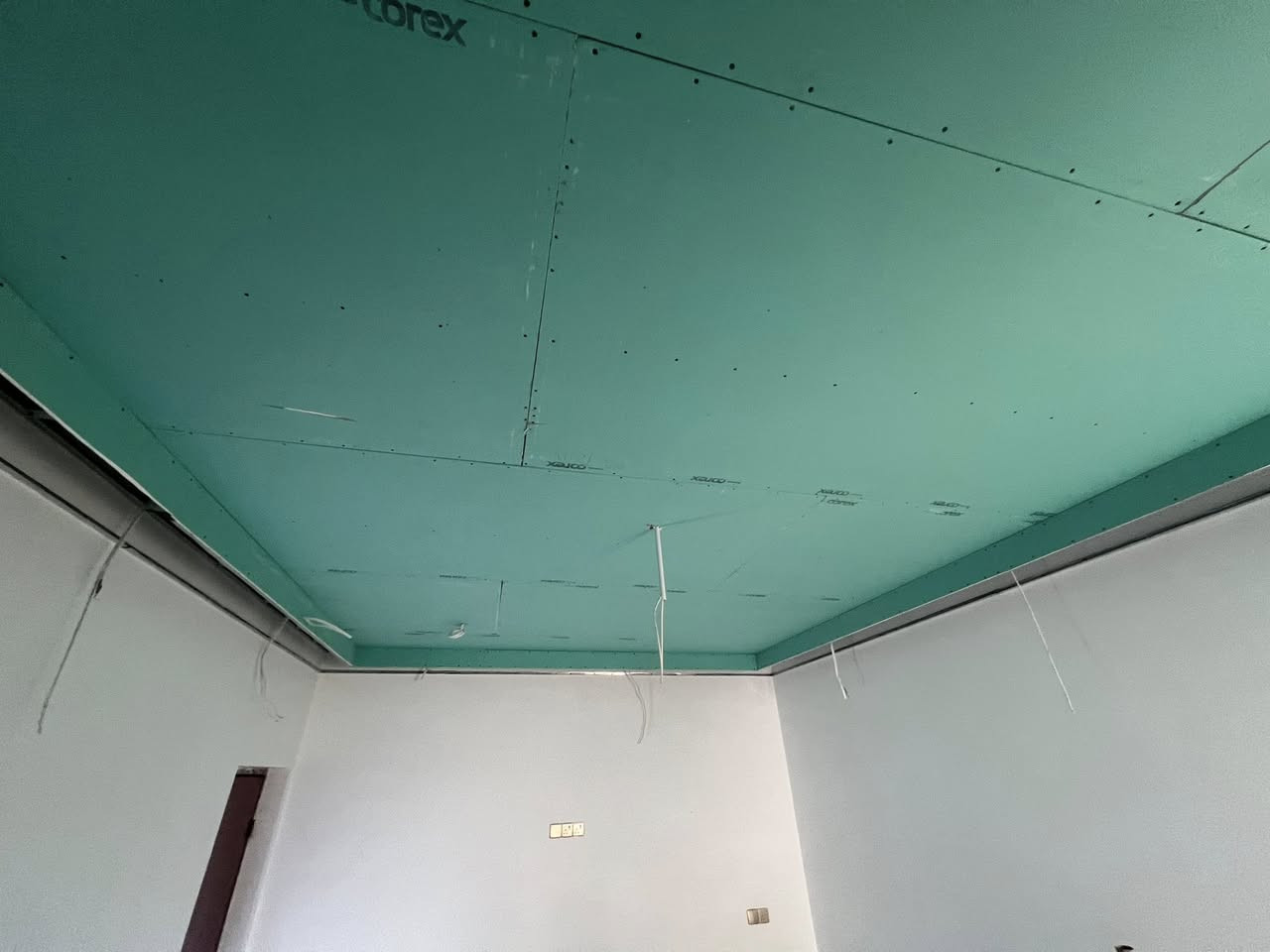 سلام عليكم عملي داخل موصل فقط
جبسن بورد سقوف ثانويه اي ستفسار خاص وبل خدمه  او الاتصال على رقم التالي 
***********
يوجد وتساب
