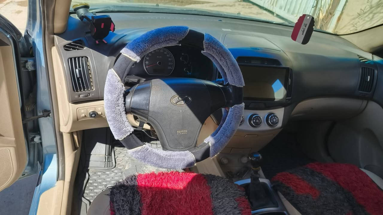 السلام عليكم انتر مقدس للبيع كير عادي مكينه شرط باتري جديد صبغ عام جماليه تايرات جديد موديل 2008 فو عادي السياره بسمي كاربون بنزين موجود السعر 88 وبي مجال ***********
