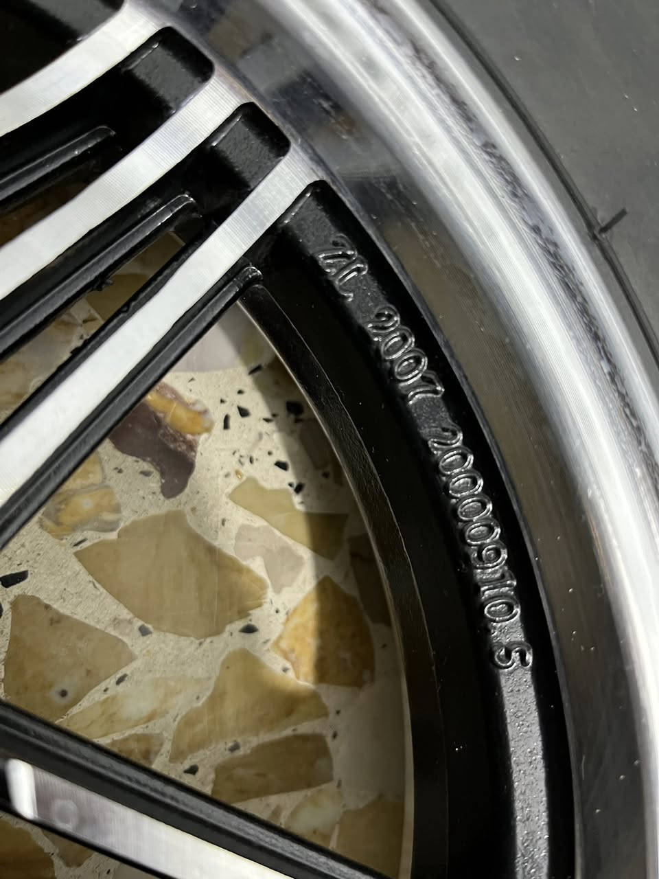 شباب ويل نجمه تايوان اصلي مو صيني 
حته مديل مكتوب علي 
هوه ول تايرات سعره خاص 
مكاني مدينه الصدر 
رقمي ***********
