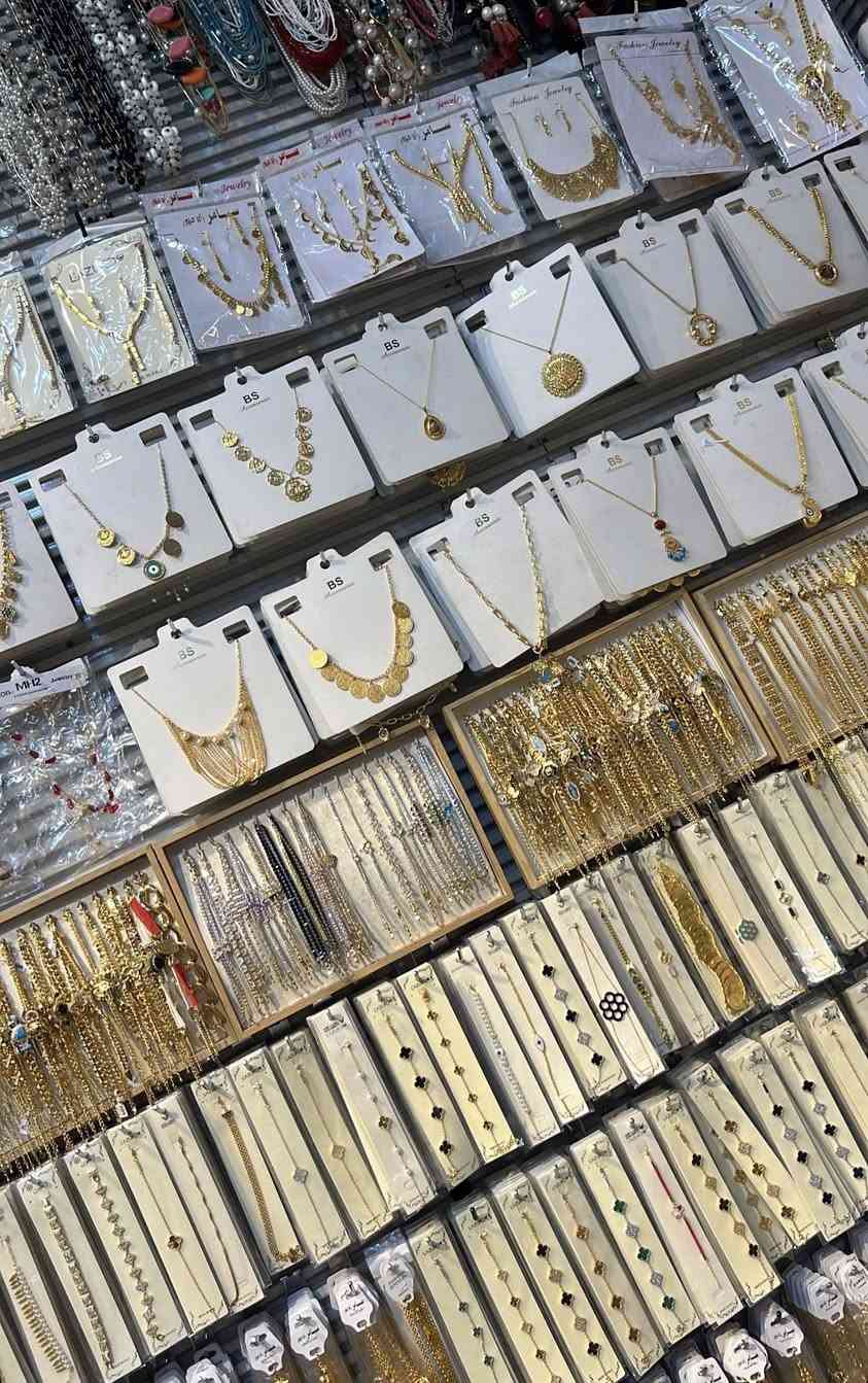 وصل كلشي وكلاشي تحتاجونه للعيد 
اكسسوارات 
قراصات بكل الأنواع 
جنط اطفال 
داخليات 
مناكير اضافر 
كلشي تابعو الصور الأخير 
اي شي تحتاجونه نوفر الكم 
تدللون انتمً
التوصيل موجود سماوه 2000
محافظات 5000


**إذا كنت صاحب هذا الإعلان وتريد حذفه لأي سبب، رجاءا أرسل رسالة إلى الدعم الفني**