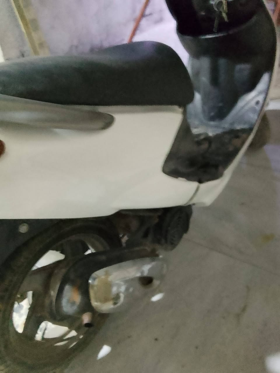 السلام عليكم دراجه لكزس 100 دراجه حلوه نظيفه ما ناقصش دراجه ناقصها غسله سعر 275 عنوان ابو الخصيب البهادريه رقم واتساب ***********
