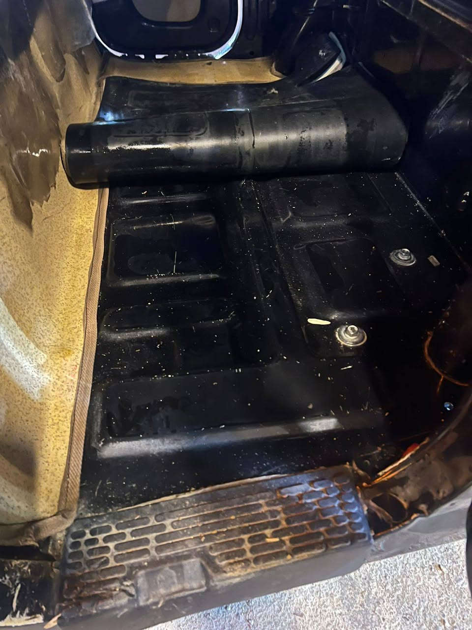 ياالله السلام عليكم 
تكتك لبيع نضافه ١٠٠%١٠٠
مابيه اي صبغ محرك مكفول من البرغي 
العنوان/البلديات 
للإستفسار/***********
السعر ب٩ وبيه مجال
