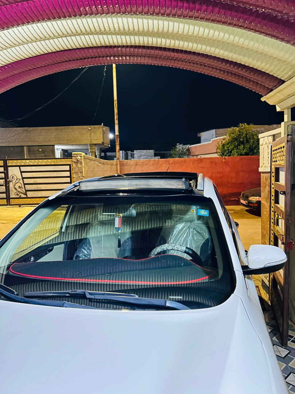 السلام عليكم.  سونار مرفق 
للبيع أو المراوسًً. 

سورنتو 2020. خليجي مكفوله 

فول واحد عل واحد. 

بنرومه بصمه تشغيل 

بصمه أبواب تساير بل مري 

كأمره خلفيه شاشه كبيره. 

حساسات امامي خلفي 

محرك ٦ سلندر كفاله لارواجز ولا صوت 

رقم بغداد تحويل ثاني يوم 

سبعه واكب ثلاث قطع تبريد 

كشتات كهرباء العدد ٢ 

لد نهاري لايت ابيضّ 

ماشيه ١٣٢
الاستفسار ***********

السعر 250 وبي مجال بسيط
مكاني صلاح الدين بلد
