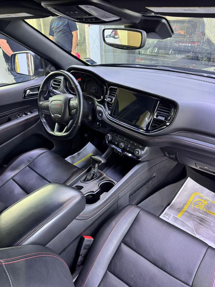 السلام عليكم
GT بلاس موديل 2024

31كيلو ماشيه
ضربتها باب فقط وجاملغ خلفي بي بارد خفيففف كلش 
فول مواصفات مخنوكه للخير مواصفات 
سلايد روف فتحه
تدفئه تبريد كشنات
تدفئه ستيرن 
شاشه جبيرة 
كار بلي 
تشغيل عن بعد 
القير 8 نمرات 
فتحه سلايت 
نقطه عمياء 
اضائه كوابه موجود
مدخل اوكس و يو اس بي دبل 
7 راكب 
حساسات خلفيه
جنطه كهرباء 
لايت زنون بلادي 
مكان السيارة بغداد 
6سلندر 3600
رقم بغداد 
تحويل ثاني يوم او نفس اليوم
صور الحادث موجوده 

***********
