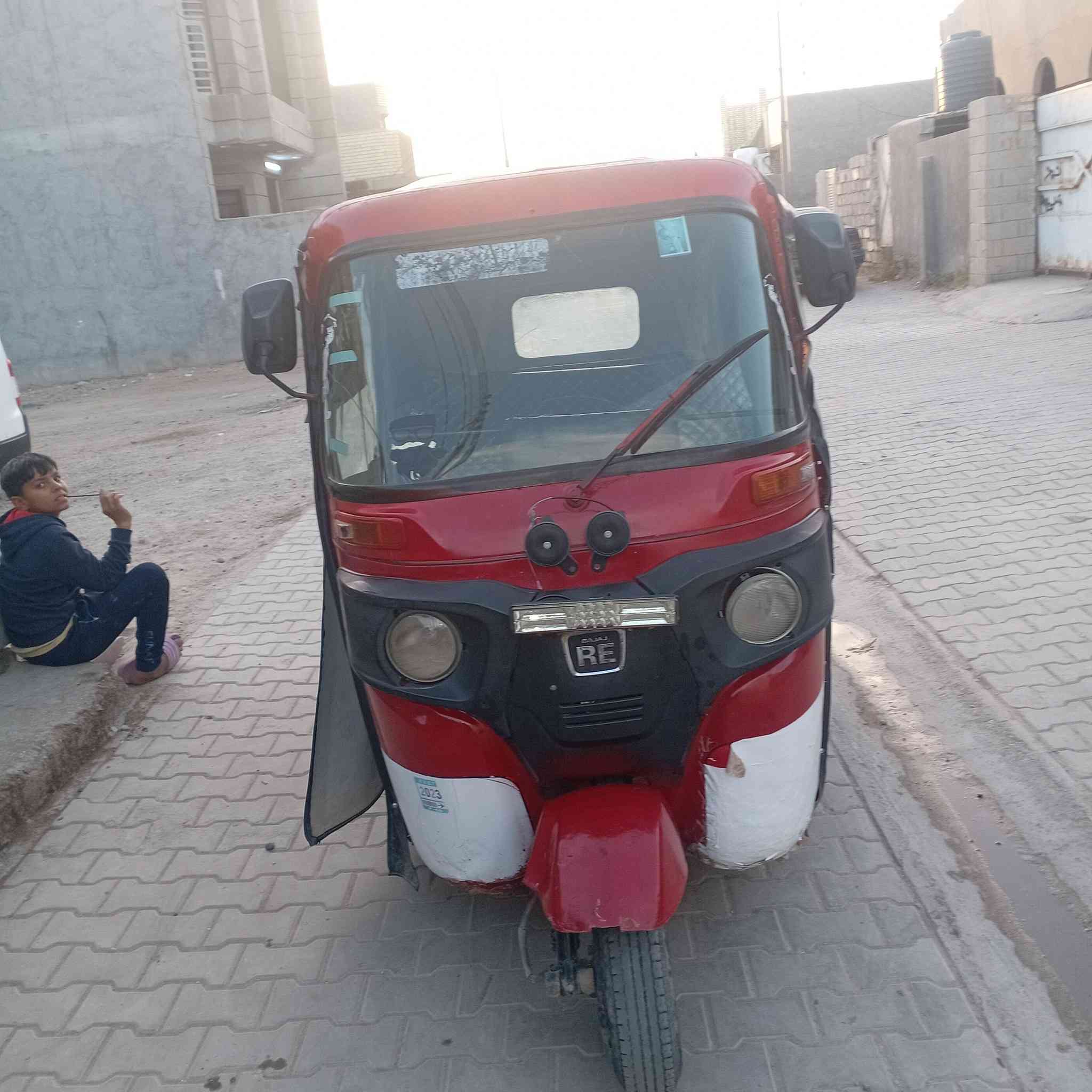 تكتك مديل 17 وراق صوليه سعر 2500 بيه مجال حك جيه ***********
