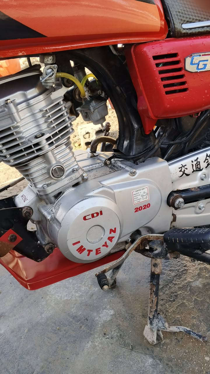 سلام عليكم دراجه للبيع كلك كلك مكفوله
مكينه متياز 20 بيه خيط بخار دراجه خير. من الله دبلات جدد امامي خلفي تانكي صفحيات جدد تواير جدد دراجه نضيفه سعره 280 قفل مكاني حله بطفيل ***********
