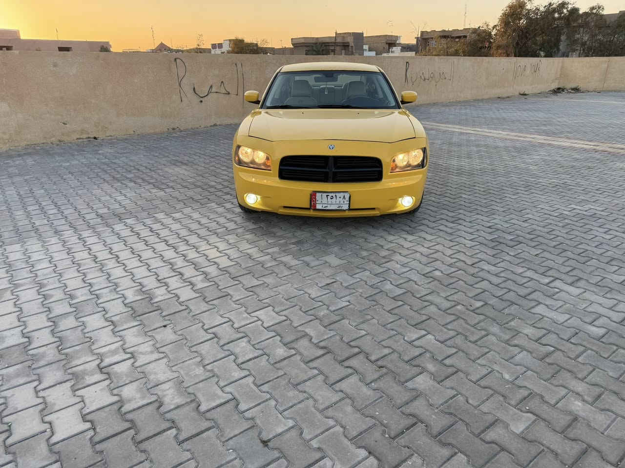 السلام عليكم جارجر موديل 2009 مكينه3500مكينة و كير مكفولات السيارة مكفوله ماعده جاملغ مبدل والسونار موجود بل منشور السيارة جاهزه من تخم تاير حداديه جديده تبريد ثلج خط وبحثت مصفرات السعر83 هاذ رقمي *********** مكان السيآره واسط ما متواجد ع فيس
