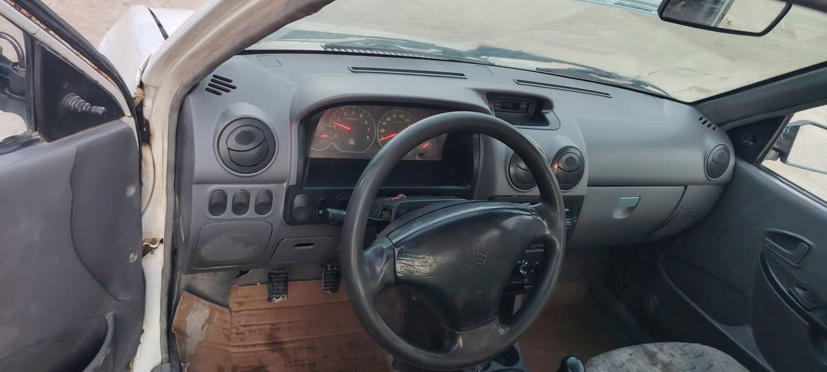 السلام عليكم سايبه لبيع الفين 11شكل 12شواصي مكفوله مكينه بيه خيط بخار الحدديه لاماميه جديده عينه وصنيه جديده سياره سنويته ضايعه وندي استناساخ رعيه موجود مدور ثاني يوم تخم تاير جديد مكاني نجف ناحيت الحريه ***********
