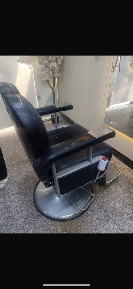 كراسي عدد ثنثن ومغسله شعر للبيع باسعار مناسبه


**إذا كنت صاحب هذا الإعلان وتريد حذفه لأي سبب، رجاءا أرسل رسالة إلى الدعم الفني**